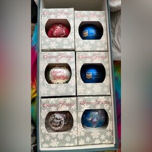 VINTAGE CHEVRON CHRISTMAS ORNAMENTS 🎄